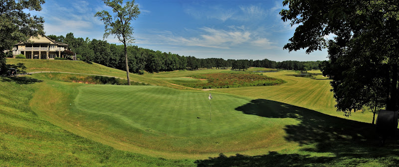 Iron Wolf Golf & Country Club