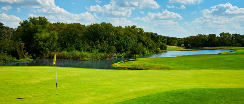 April Sound Country Club