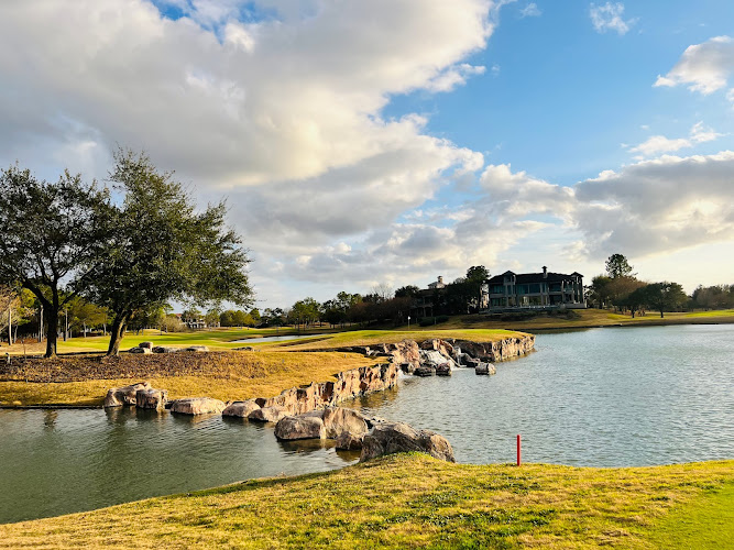 Royal Oaks Country Club